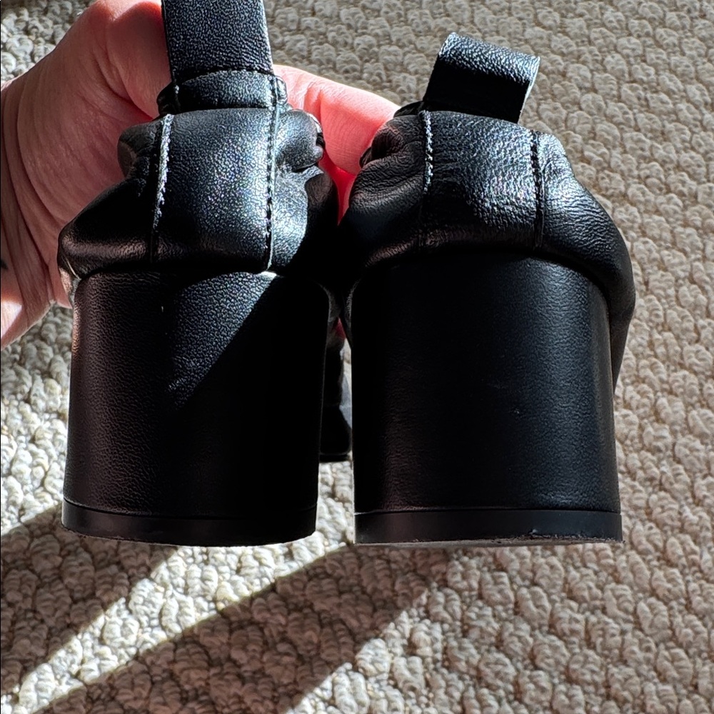 Everlane Black Leather Day Glove Block Heels - Picture 9 of 9